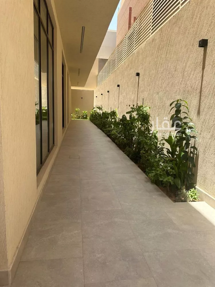 دور للبيع في شارع علي السنجاري, حي القيروان, مدينة الرياض, منطقة الرياض صورة 5