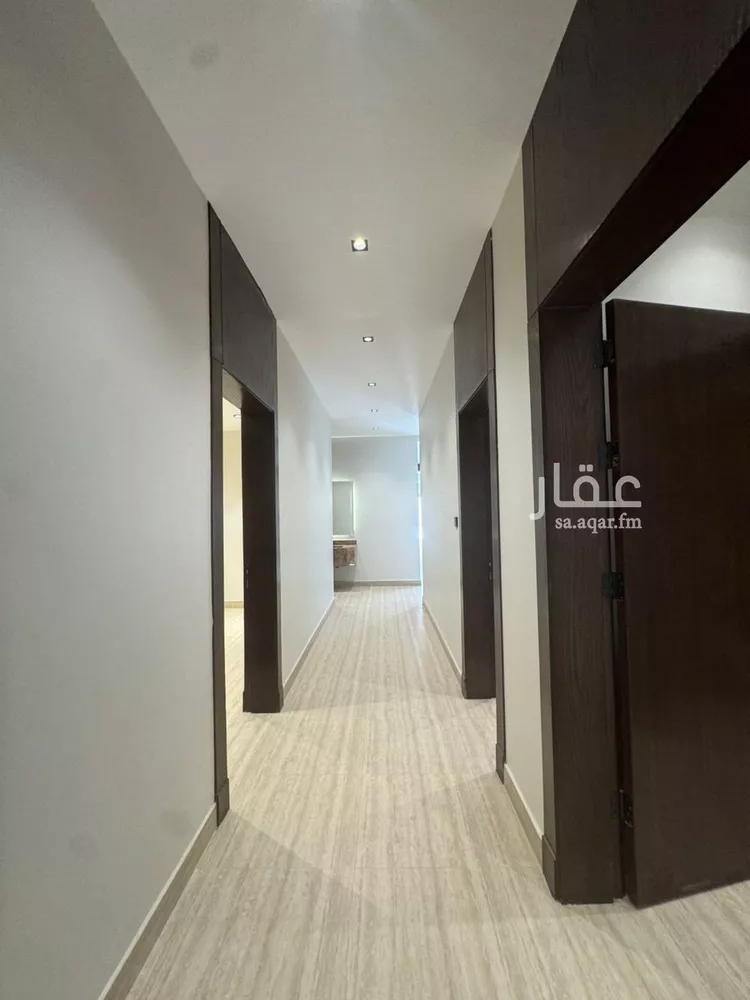 Floor for Sale in Riyadh Al Arid صورة 3