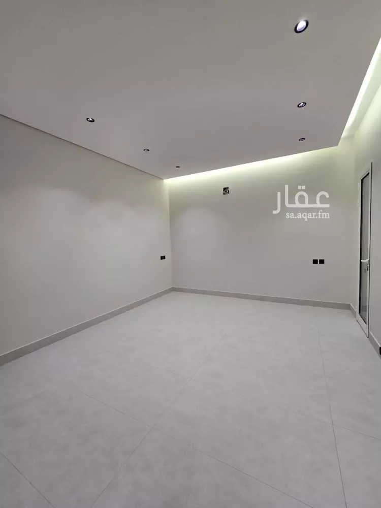 فيلا للبيع في شارع محمد بن خالد, حي العارض, مدينة الرياض, منطقة الرياض صورة 3