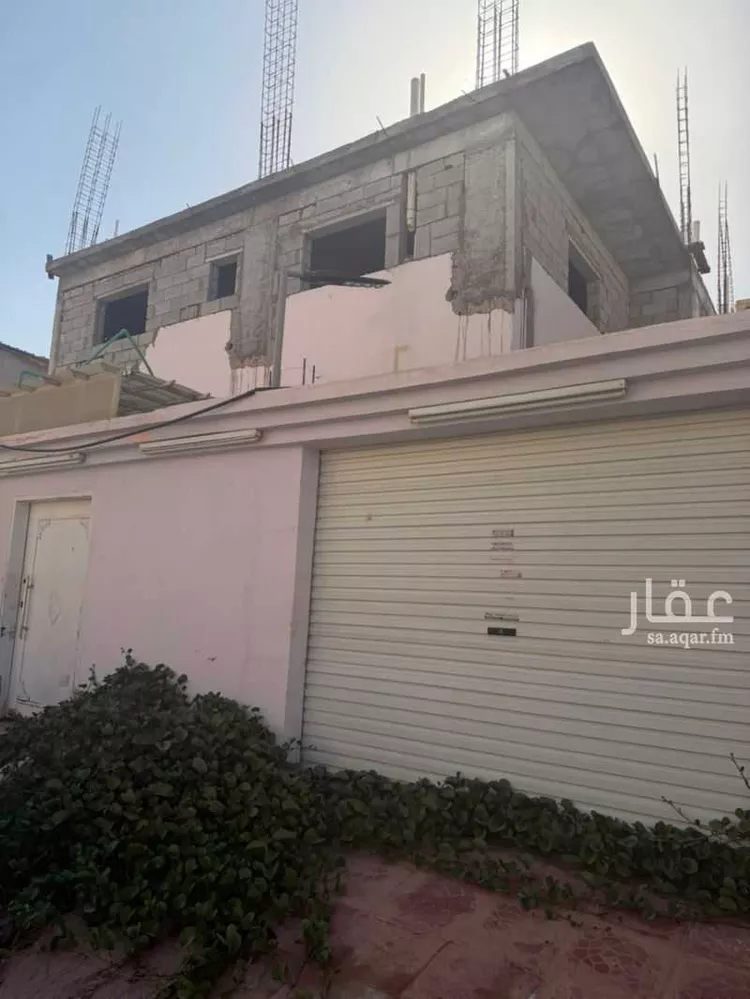 فيلا للبيع في شارع الحاجب, حي النظيم, مدينة الرياض, منطقة الرياض 1 صورة