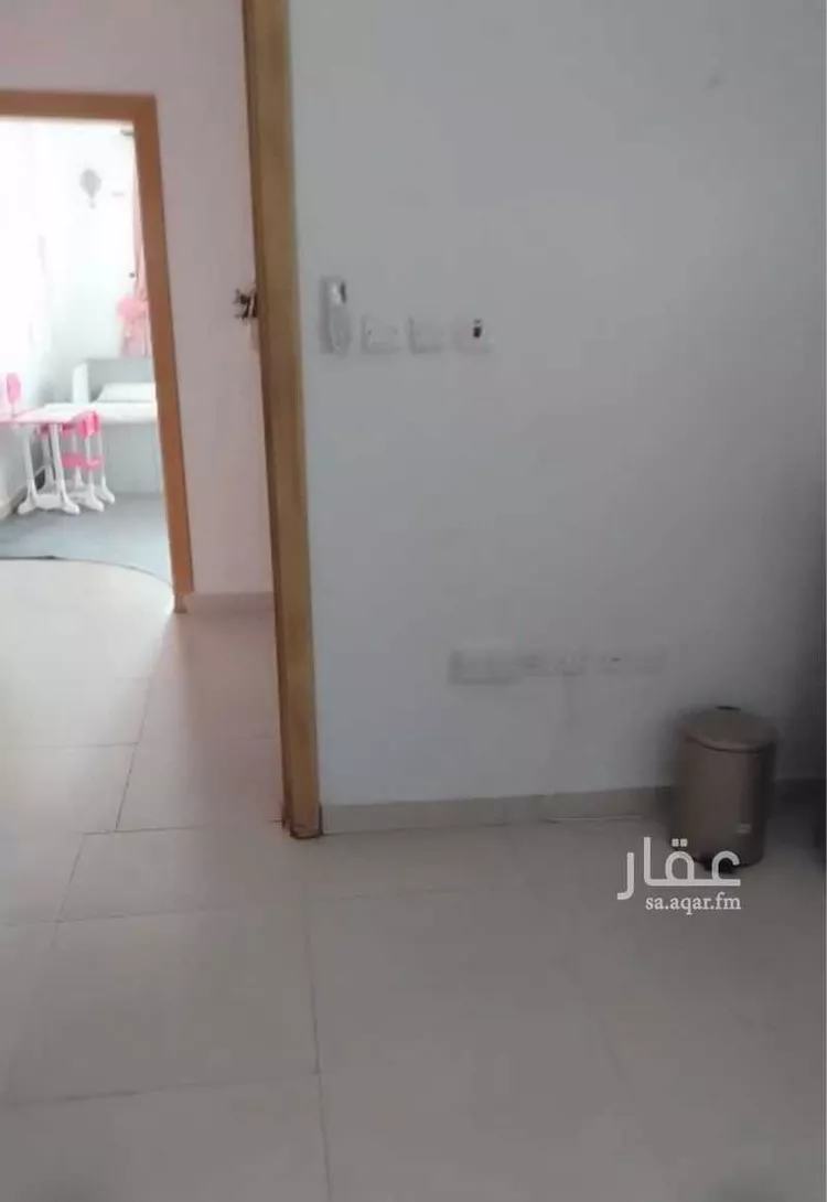 فيلا للبيع في شارع ابي داؤود, حي ظهرة العودة شرق, مدينة امارة منطقة الرياض - الدرعيه, منطقة الرياض صورة 4