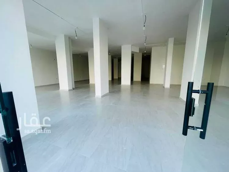 محل للإيجار في شارع طريق الملك فهد فرعي, حي الشرفية, مدينة جدة, منطقة مكة المكرمة