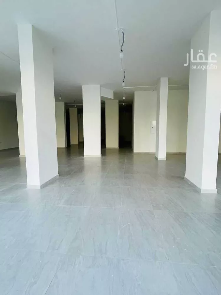 محل للإيجار في شارع طريق الملك فهد فرعي, حي الشرفية, مدينة جدة, منطقة مكة المكرمة صورة 2