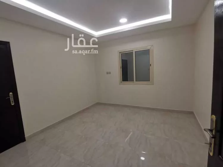 شقة للبيع في شارع 9873432, حي هجر, مدينة الدمام, المنطقة الشرقية صورة 2