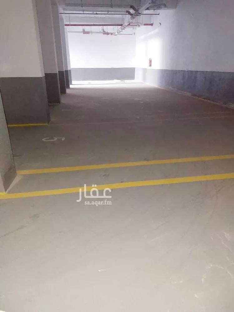 عمارة للإيجار في شارع الامام عبدالله بن سعود بن عبدالعزيز, حي القادسية, مدينة الرياض, منطقة الرياض صورة 3