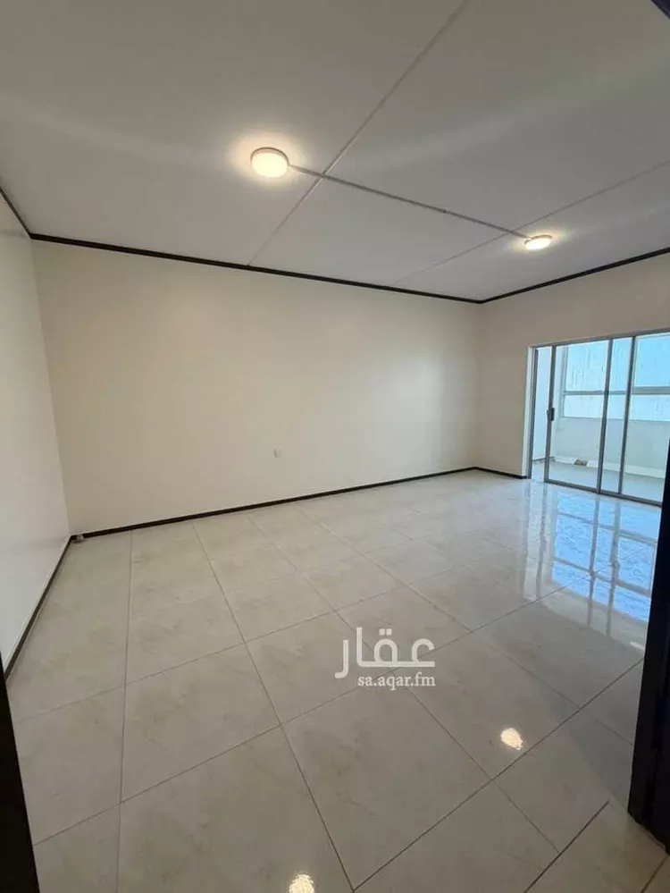 شقة للبيع في شارع مجمع الورود, حي الإسكان, مدينة الدمام, المنطقة الشرقية صورة 3