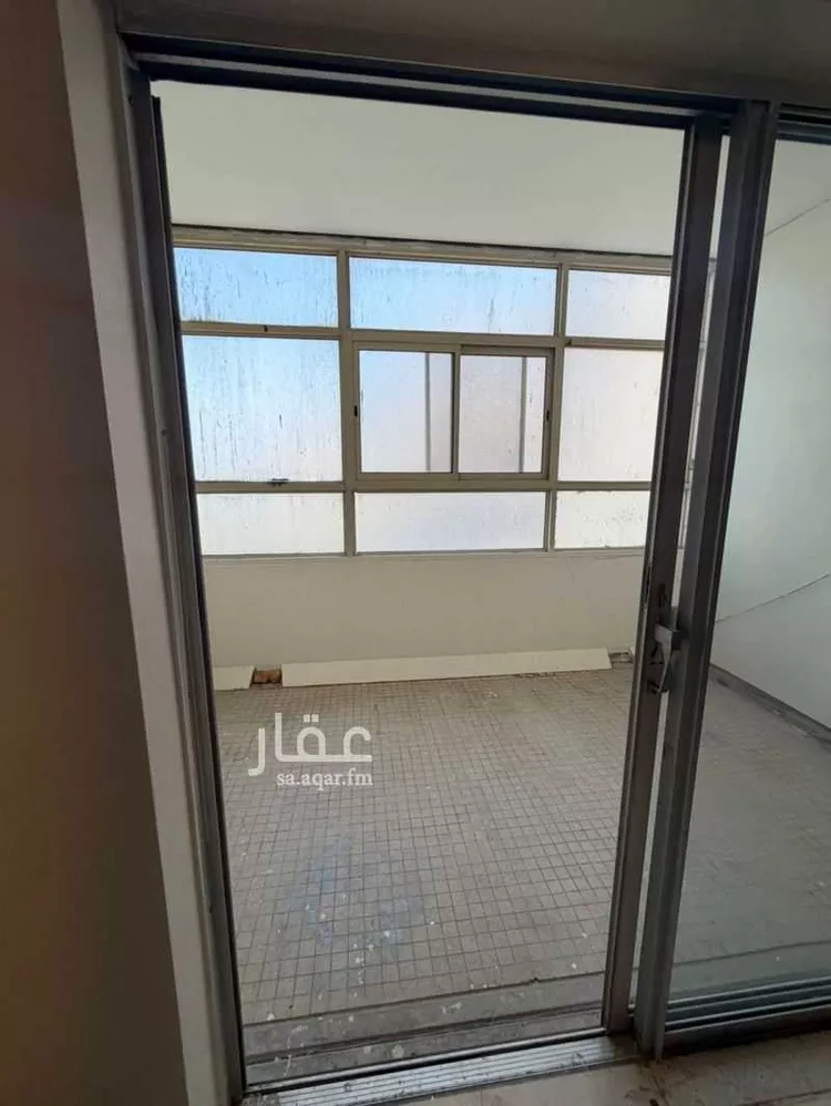 شقة للبيع في شارع مجمع الورود, حي الإسكان, مدينة الدمام, المنطقة الشرقية صورة 2