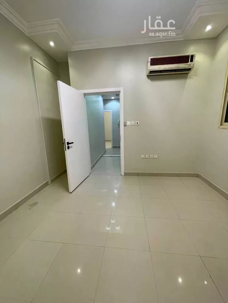 شقة للإيجار في شارع أبي العز البغدادي, حي الضباط, مدينة الرياض, منطقة الرياض صورة 4