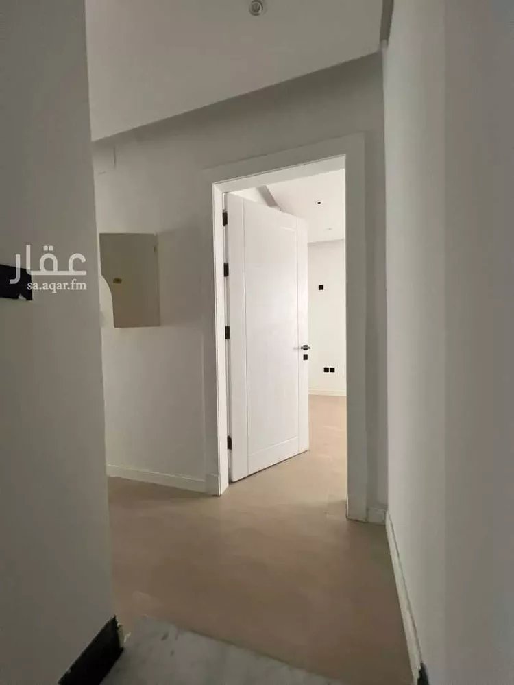 فيلا للبيع في شارع الخرمة ، حي الورود ، الرياض ، منطقة الرياض صورة 3