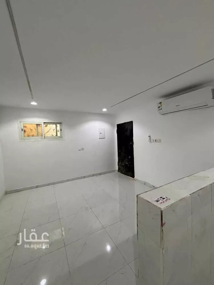 شقة للإيجار في شارع إبراهيم الطلحي ، حي العزيزية ، الرياض ، منطقة الرياض صورة 2