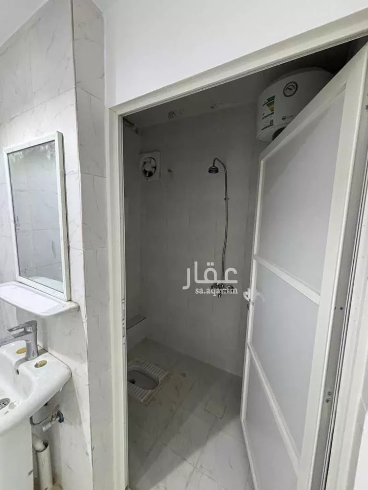 شقة للإيجار في شارع إبراهيم الطلحي ، حي العزيزية ، الرياض ، منطقة الرياض