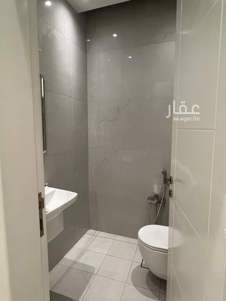 Apartment for Rent in Riyadh Al Qirawan 8