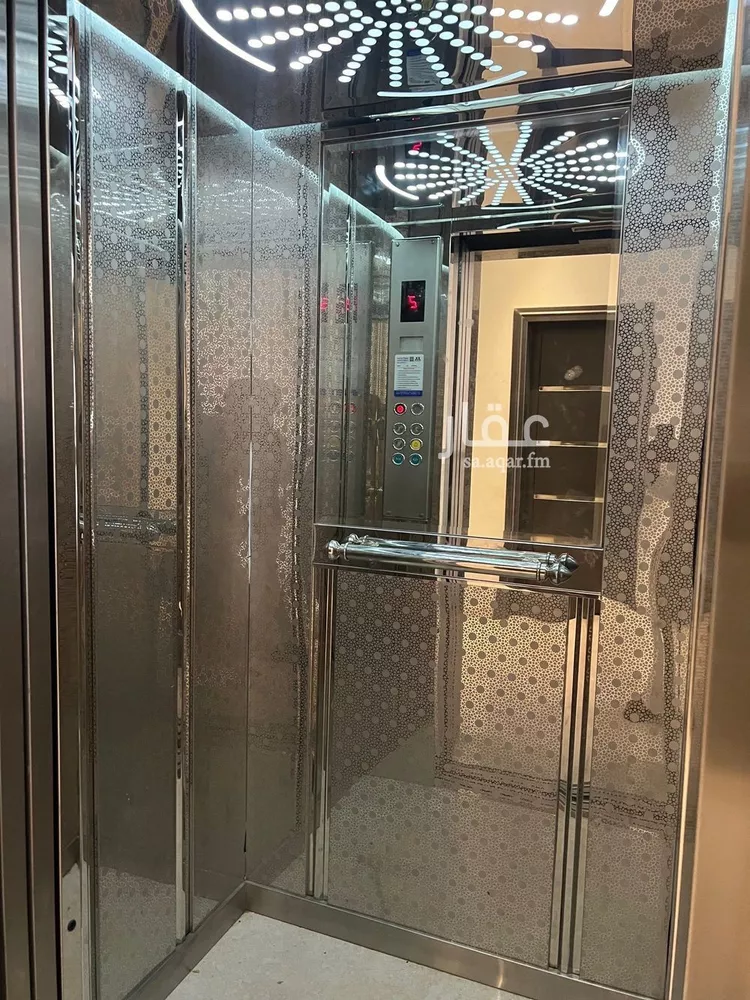 شقة للإيجار في شارع رقم 518, حي الملقا, مدينة الرياض, منطقة الرياض صورة 2