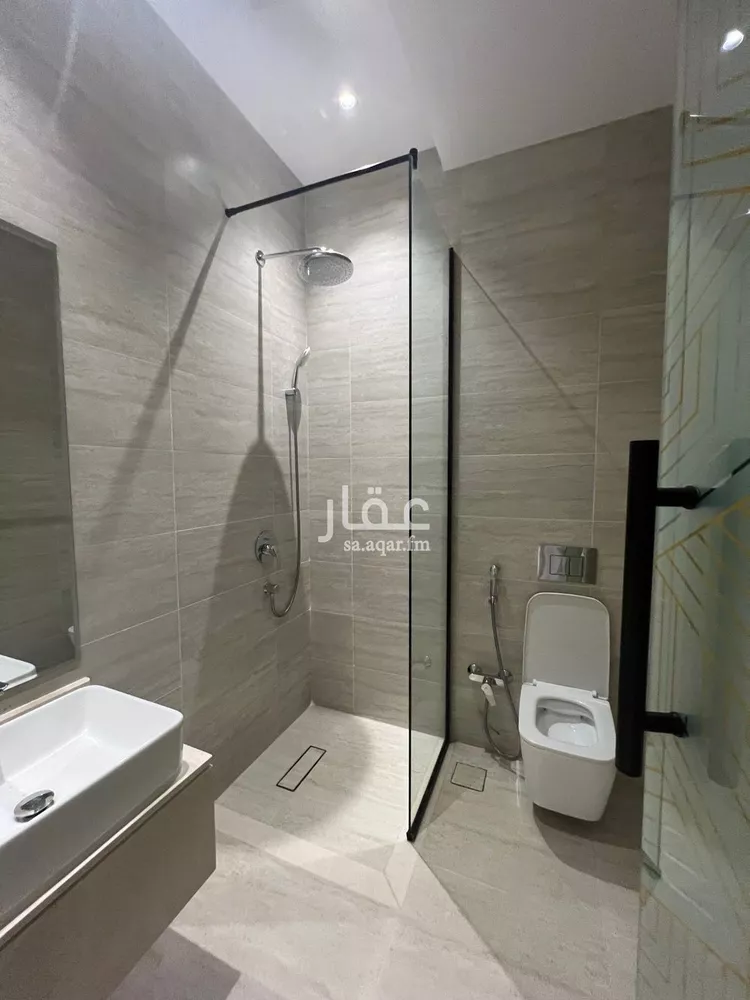 Floor for Rent in Riyadh Al Qirawan