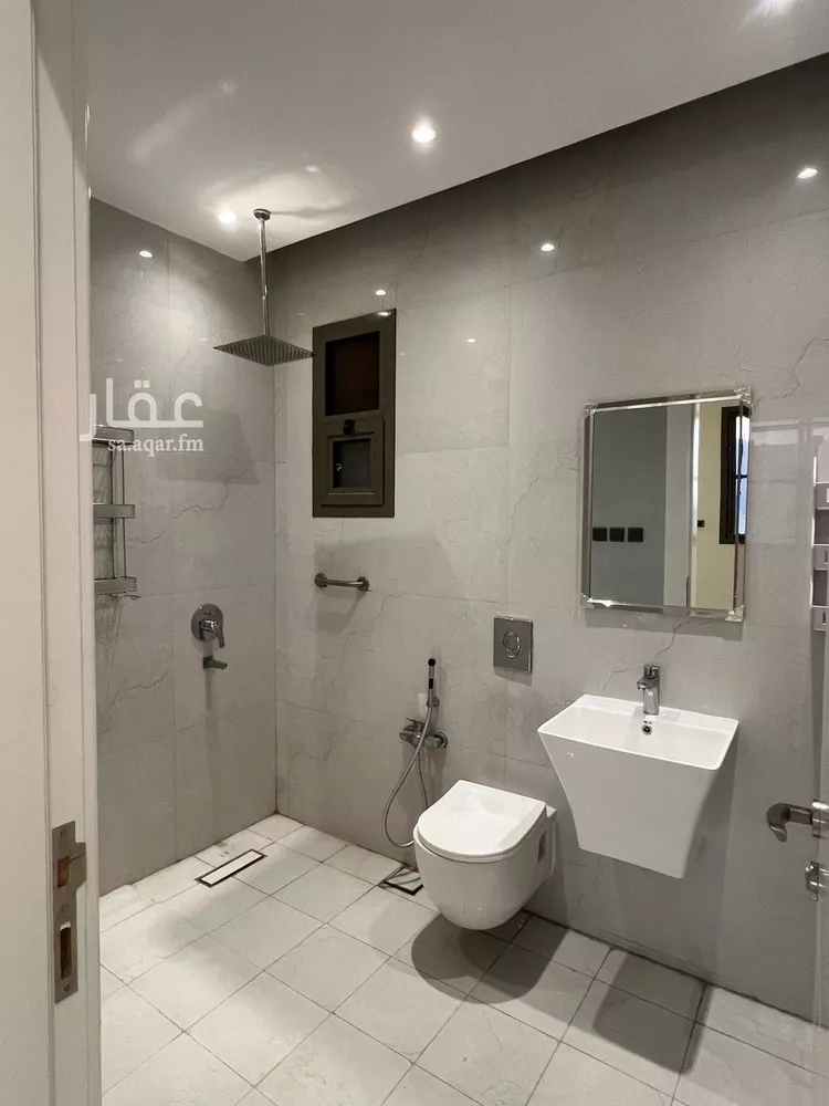 Apartment for Rent in Riyadh Al Qirawan 10