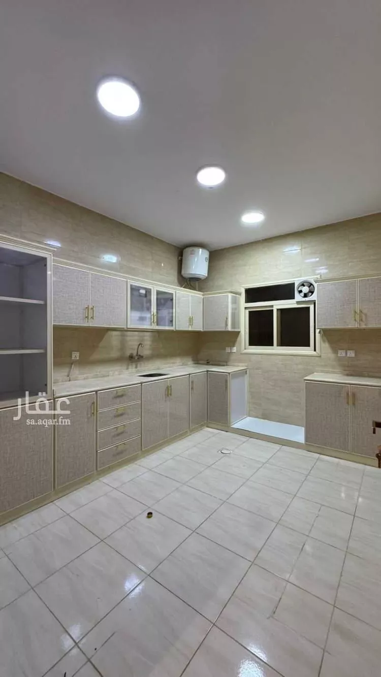 شقة للإيجار في شارع 3998442, حي المعارض, مدينة خميس مشيط, منطقة عسير 12