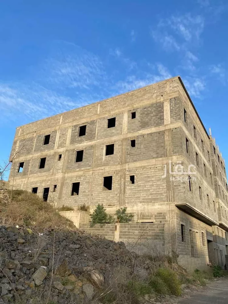 عمارة للبيع في شارع أبو سيف ، حي قرى آل غليظ ، أبها ، منطقة عسير