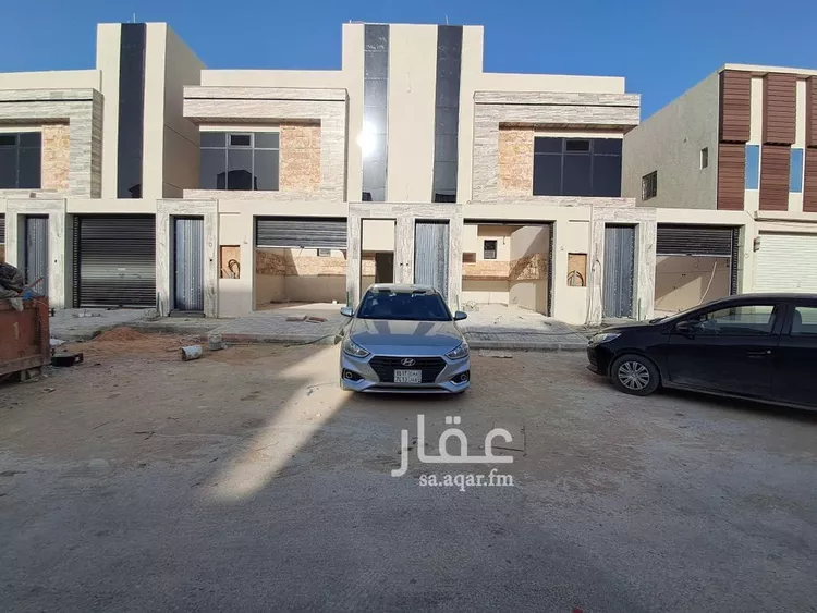 دور للبيع في شارع محمد بن عكرمة, حي طويق, مدينة الرياض, منطقة الرياض