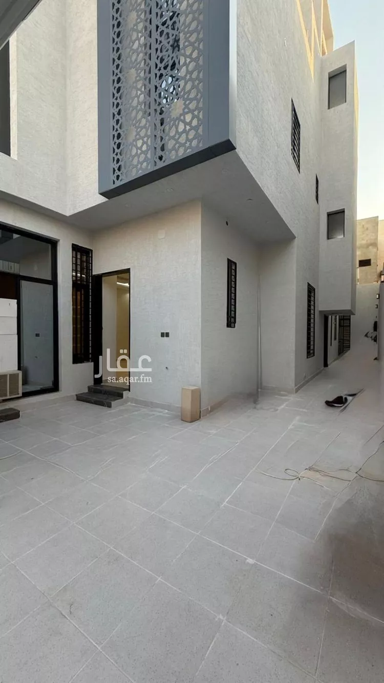 فيلا للبيع في شارع البريمي, حي العريجاء الأوسط, مدينة الرياض, منطقة الرياض صورة 3