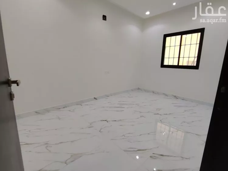 فيلا للبيع في شارع بيضاء نثيل, حي العريجاء الغربي, مدينة الرياض, منطقة الرياض صورة 5