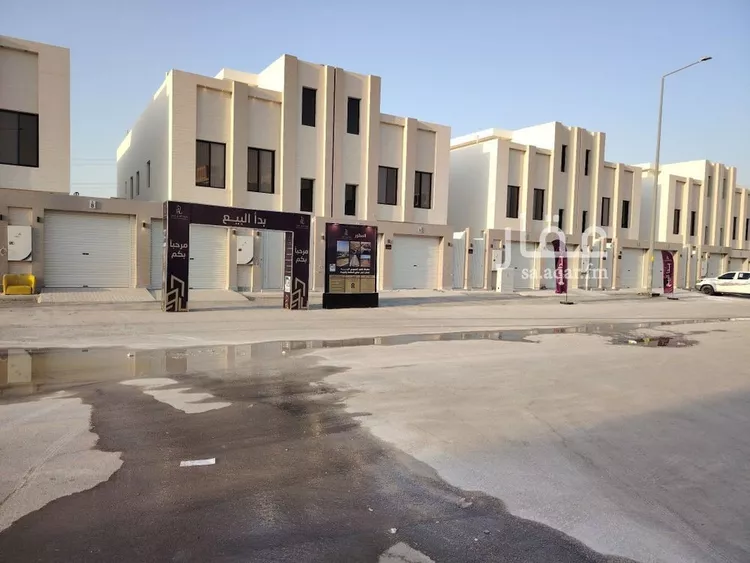 دور للبيع في شارع دقاف, حي عكاظ, مدينة الرياض, منطقة الرياض صورة 3