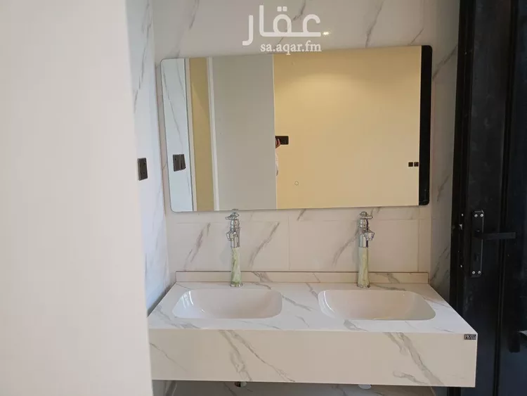 فيلا للبيع في شارع رقم 48, حي ظهرة لبن, مدينة الرياض, منطقة الرياض صورة 2