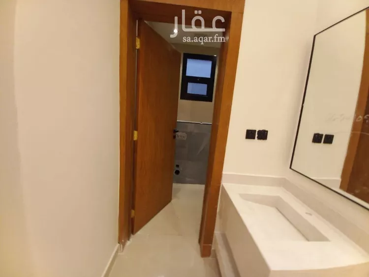 دور للبيع في شارع بلال ابن رباح, حي العريجاء الغربي, مدينة الرياض, منطقة الرياض صورة 4