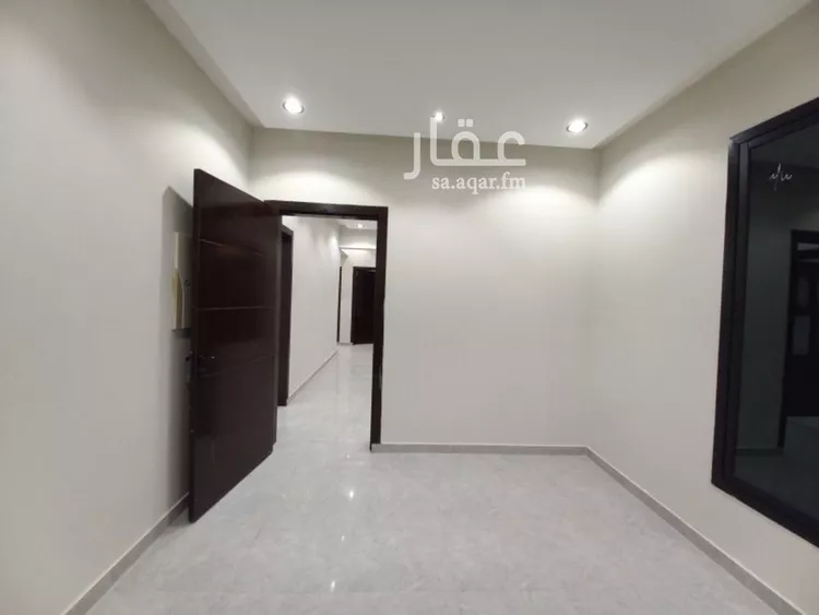 دور للبيع في شارع ابن أبي طاهر, حي طويق, مدينة الرياض, منطقة الرياض صورة 2