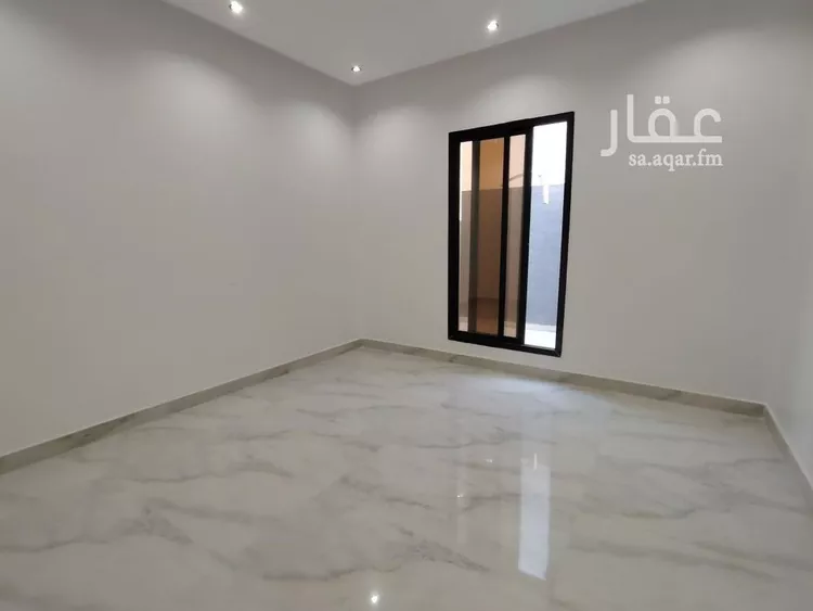 دور للبيع في شارع احمد العطار, حي الرمال, مدينة الرياض, منطقة الرياض صورة 5