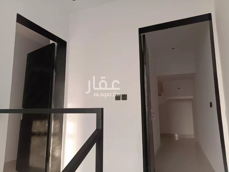 دور للبيع في شارع إبراهيم بن أبي بكر الطبري, حي طويق, مدينة الرياض, منطقة الرياض صورة 4