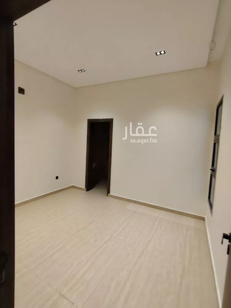 دور للبيع في شارع حمزة بن عبدالمطلب, حي السويدي الغربي, مدينة الرياض, منطقة الرياض صورة 2