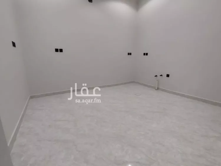دور للبيع في شارع عبدالغني مشرف, حي العوالي, مدينة الرياض, منطقة الرياض صورة 3