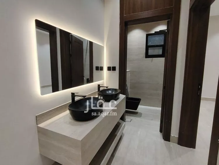 دور للبيع في شارع البترون, حي بدر, مدينة الرياض, منطقة الرياض صورة 5