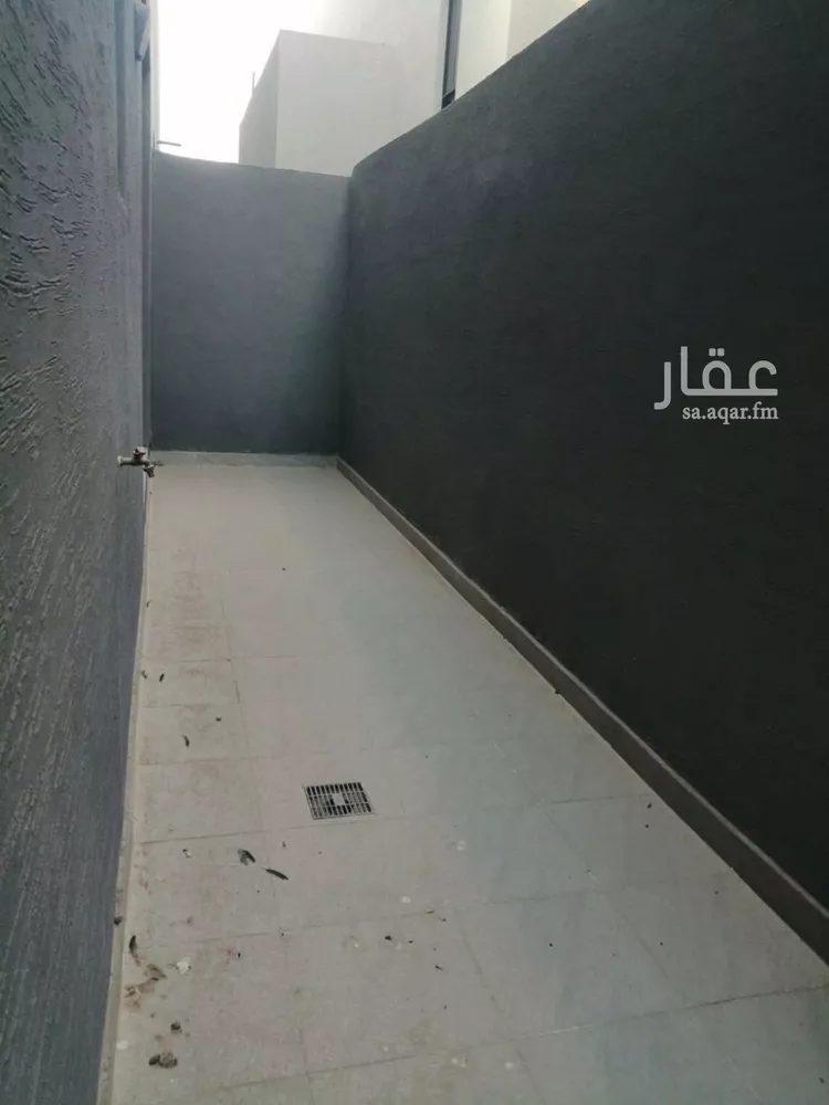 دور للبيع في شارع احمد العطار, حي الرمال, مدينة الرياض, منطقة الرياض صورة 3