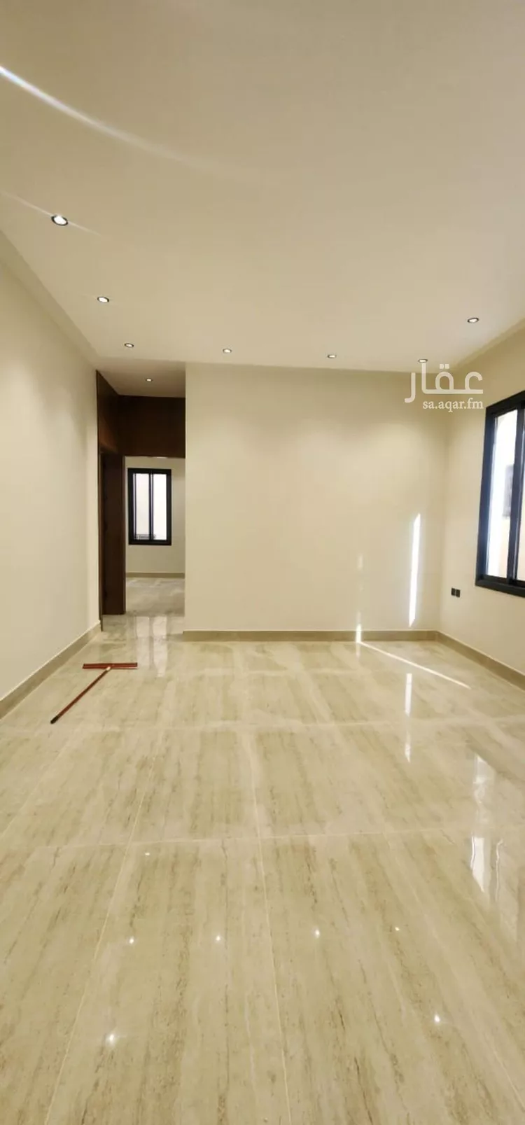 دور للبيع في شارع صالح بن صديق كمال, حي طويق, مدينة الرياض, منطقة الرياض صورة 3