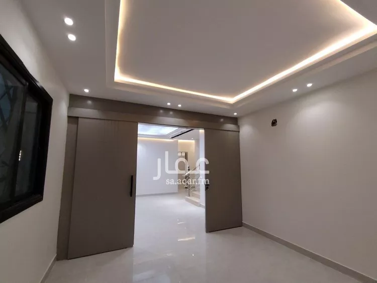 دور للبيع في شارع النسور, حي طيبة, مدينة الرياض, منطقة الرياض صورة 2