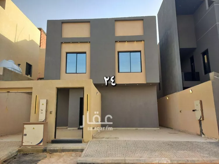 دور للبيع في شارع الحويمة, حي عكاظ, مدينة الرياض, منطقة الرياض