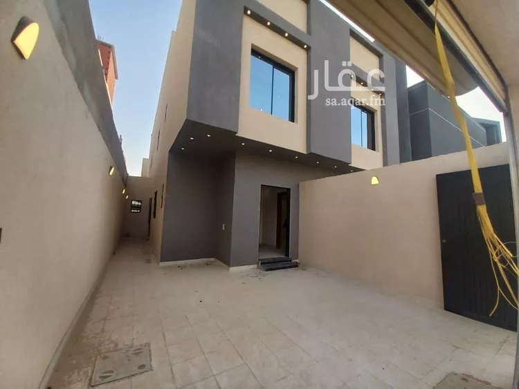 دور للبيع في شارع الحويمة, حي عكاظ, مدينة الرياض, منطقة الرياض صورة 4