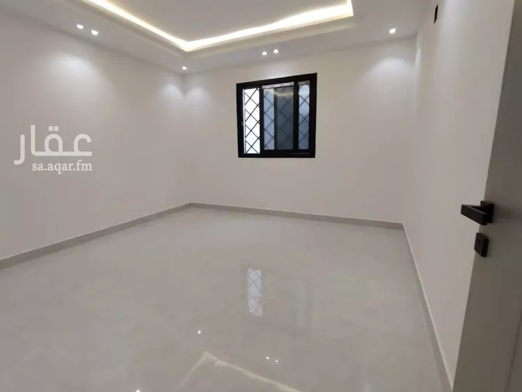 دور للبيع في شارع حسان بن قيس, حي بدر, مدينة الرياض, منطقة الرياض صورة 5
