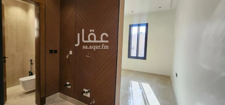 دور للبيع في شارع صالح بن صديق كمال, حي طويق, مدينة الرياض, منطقة الرياض صورة 4