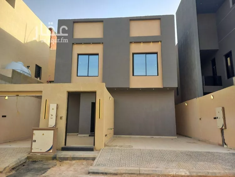 دور للبيع في شارع الحويمة, حي عكاظ, مدينة الرياض, منطقة الرياض صورة 2