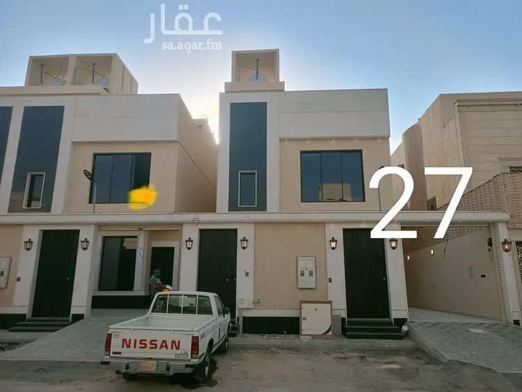 فيلا للبيع في شارع  الحافظ العسقلاني, حي العوالي, مدينة الرياض, منطقة الرياض صورة 2