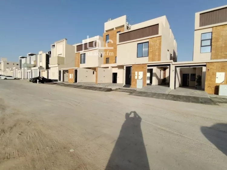 دور للبيع في شارع ابن الكناني, حي الحزم, مدينة الرياض, منطقة الرياض صورة 4