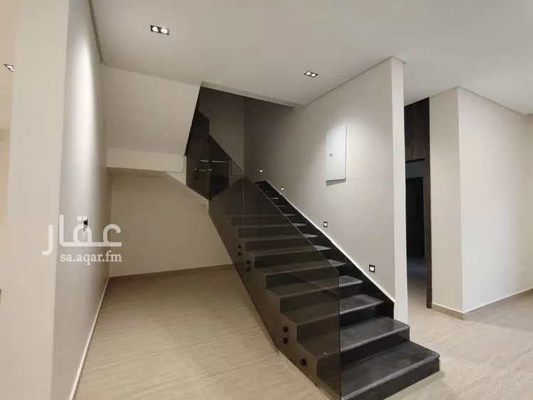 دور للبيع في شارع حمزة بن عبدالمطلب, حي السويدي الغربي, مدينة الرياض, منطقة الرياض صورة 5