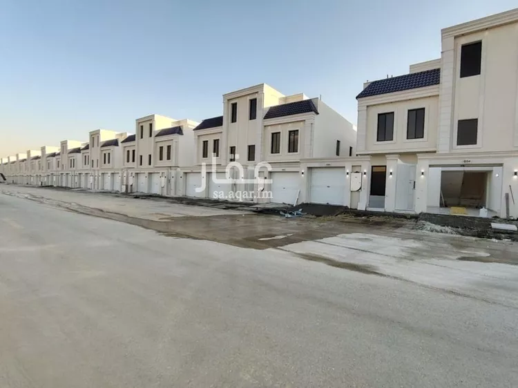 دور للبيع في شارع عبدالخالق الصابوني, حي عكاظ, مدينة الرياض, منطقة الرياض