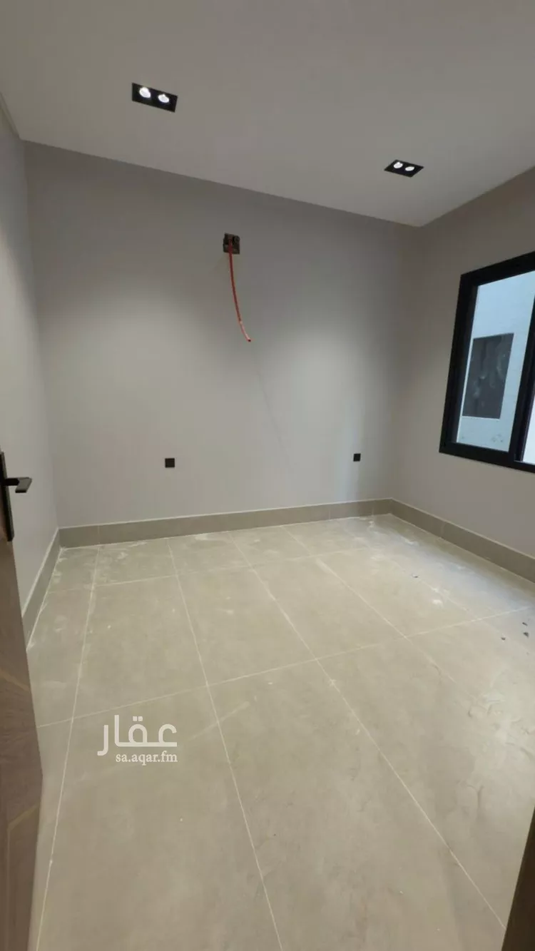 فيلا للبيع في شارع إسماعيل القيسي, حي عكاظ, مدينة الرياض, منطقة الرياض صورة 2