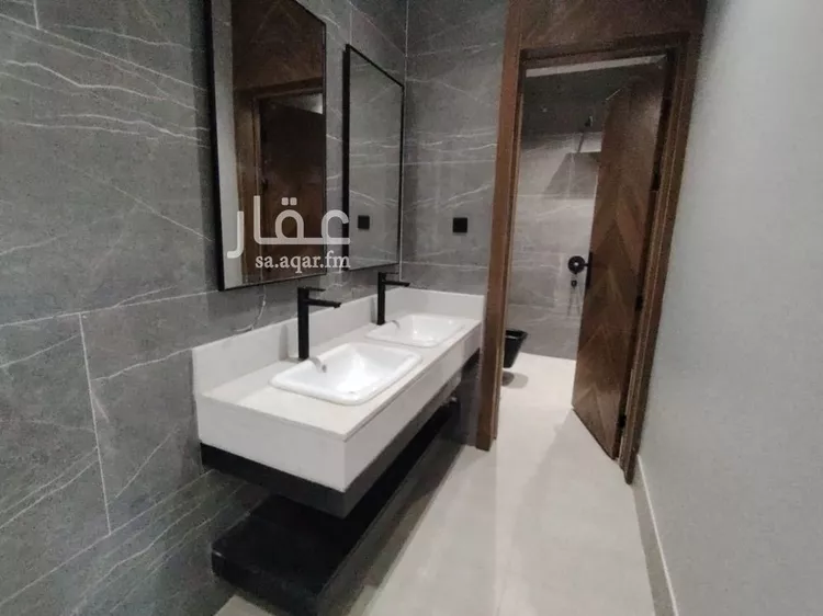 دور للبيع في شارع عامر السيد عثمان, حي طويق, مدينة الرياض, منطقة الرياض صورة 5