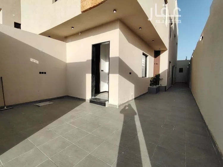 دور للبيع في شارع ابن الكناني, حي الحزم, مدينة الرياض, منطقة الرياض صورة 5