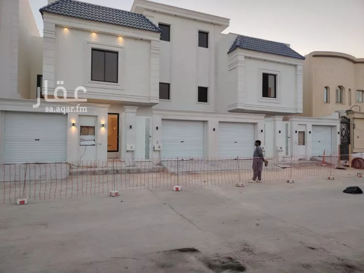 دور للبيع في شارع دمنهور, حي عكاظ, مدينة الرياض, منطقة الرياض