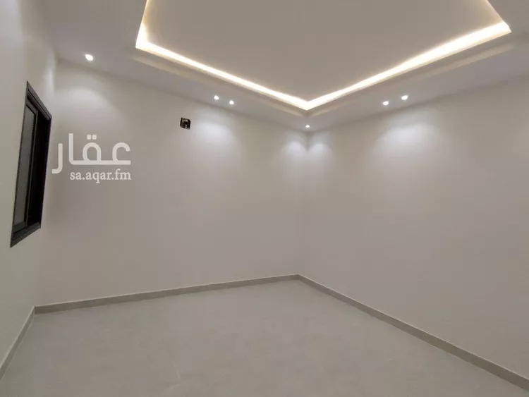 دور للبيع في شارع النسور, حي طيبة, مدينة الرياض, منطقة الرياض صورة 5
